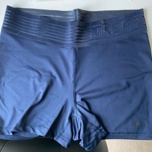 nike pro shorts navy blue, women’s xl